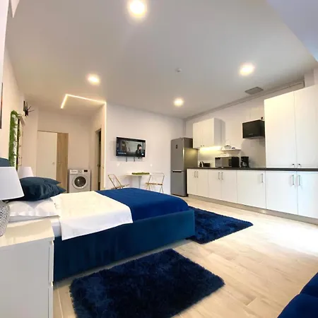 Mamaia Nord Velvet Bel Air Apartment Navodari